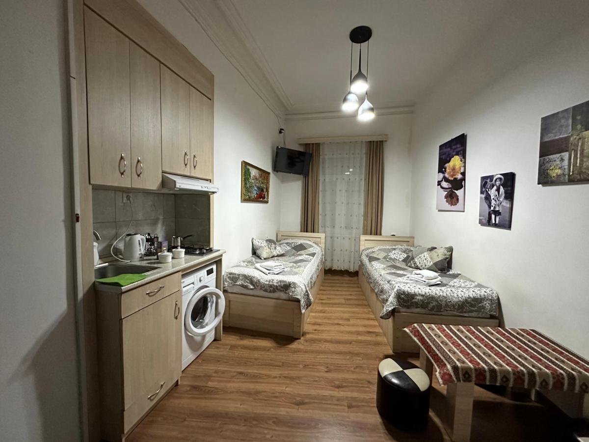 Leselidze Guest House Tbilisi Exterior foto